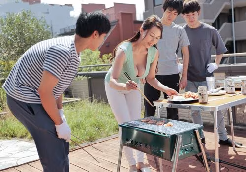 nguoi-me-hoi-xuan-va-nhung-cau-ban-than-cua-con-trai