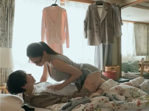 DASS-434 Được chị hàng xóm "an ủi" khi bạn gái đi ngoại tình Mary Tachibana